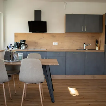 Rhoenblick Dietershausen Apartment *